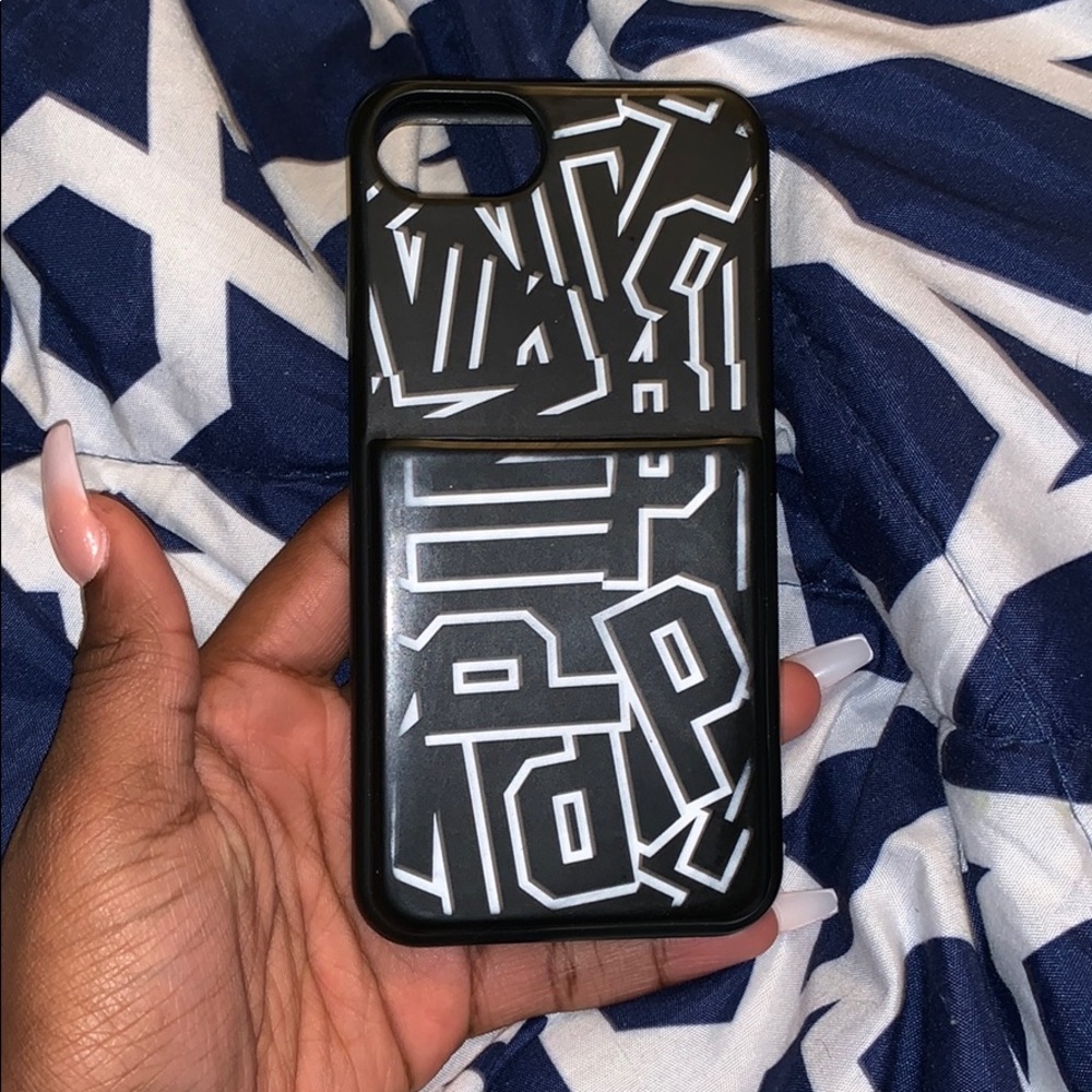 VS Pink iPhone 7/8 Case